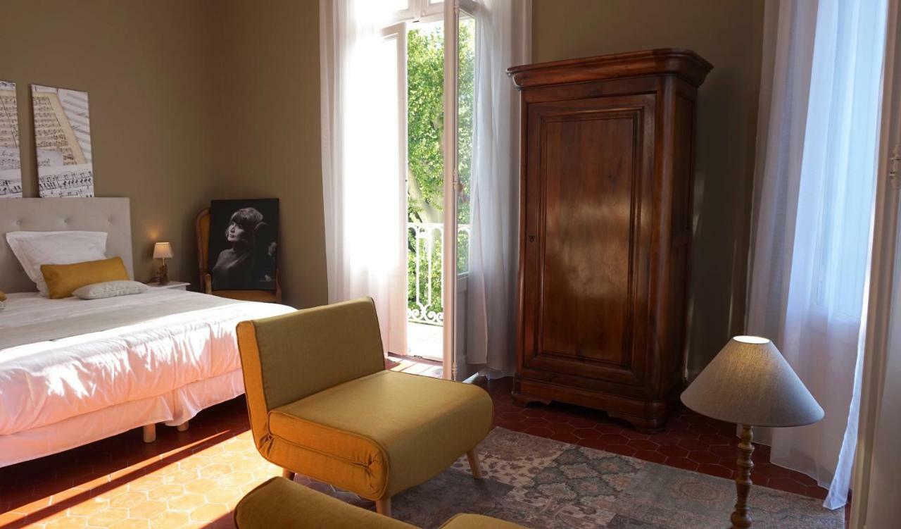 La Domitia - Maison D'Hotes, Massages & Bien-Etre Montbazin Ngoại thất bức ảnh