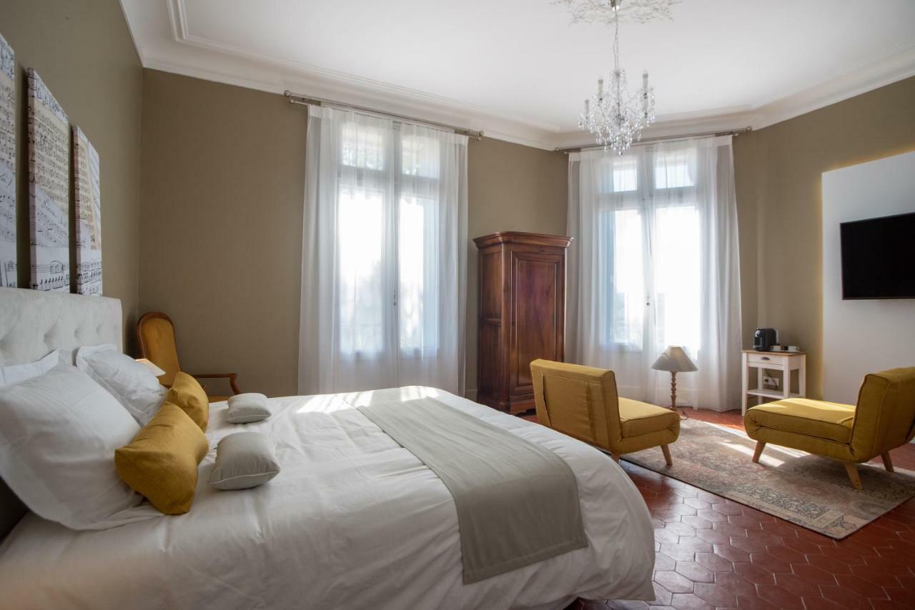 La Domitia - Maison D'Hotes, Massages & Bien-Etre Montbazin Ngoại thất bức ảnh